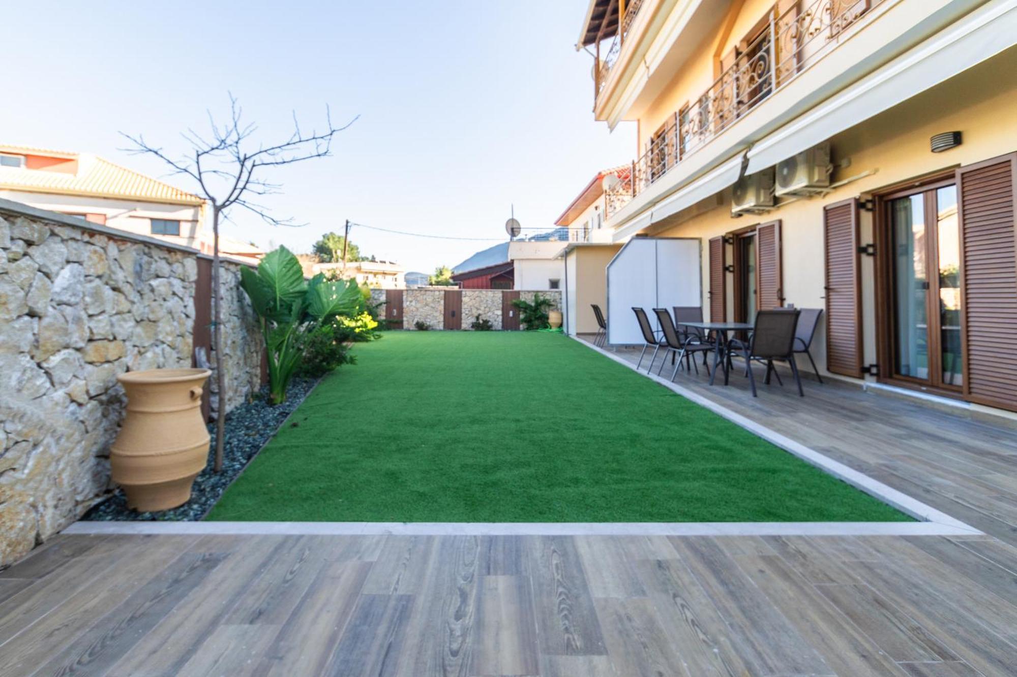 Elegance Suites Platariá Exterior foto